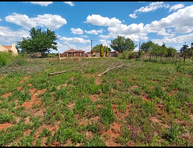 1,089M² VACANT LAND FOR SALE IN HENLEY ON KLIP